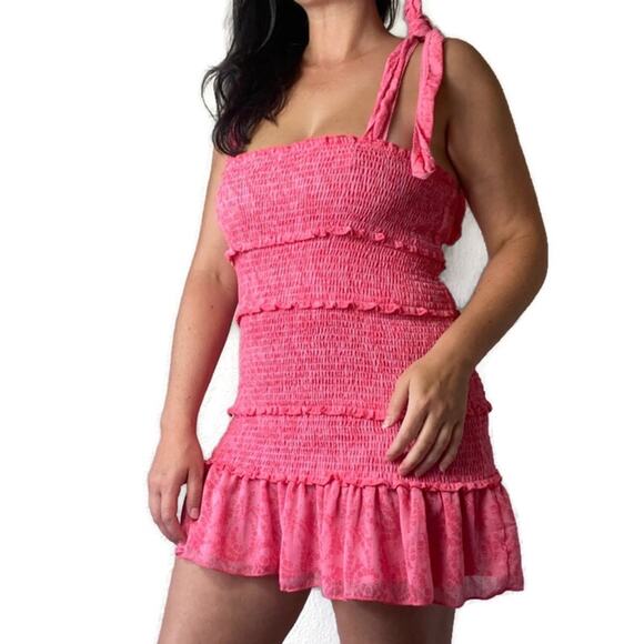 VICI Sonja Pink Smocked FlorL Mini Dress Size Medium - Picture 1 of 7